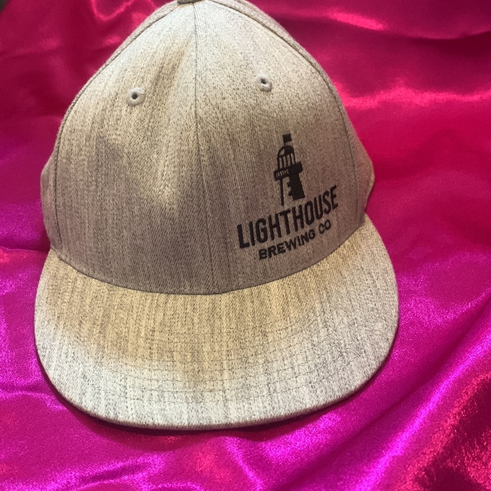 Lighthouse brewing Co. Hat 6.5 like new